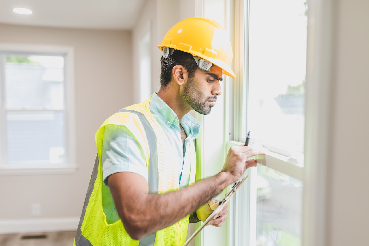 What Should You Look for When Hiring a Contractor for Home Renovations