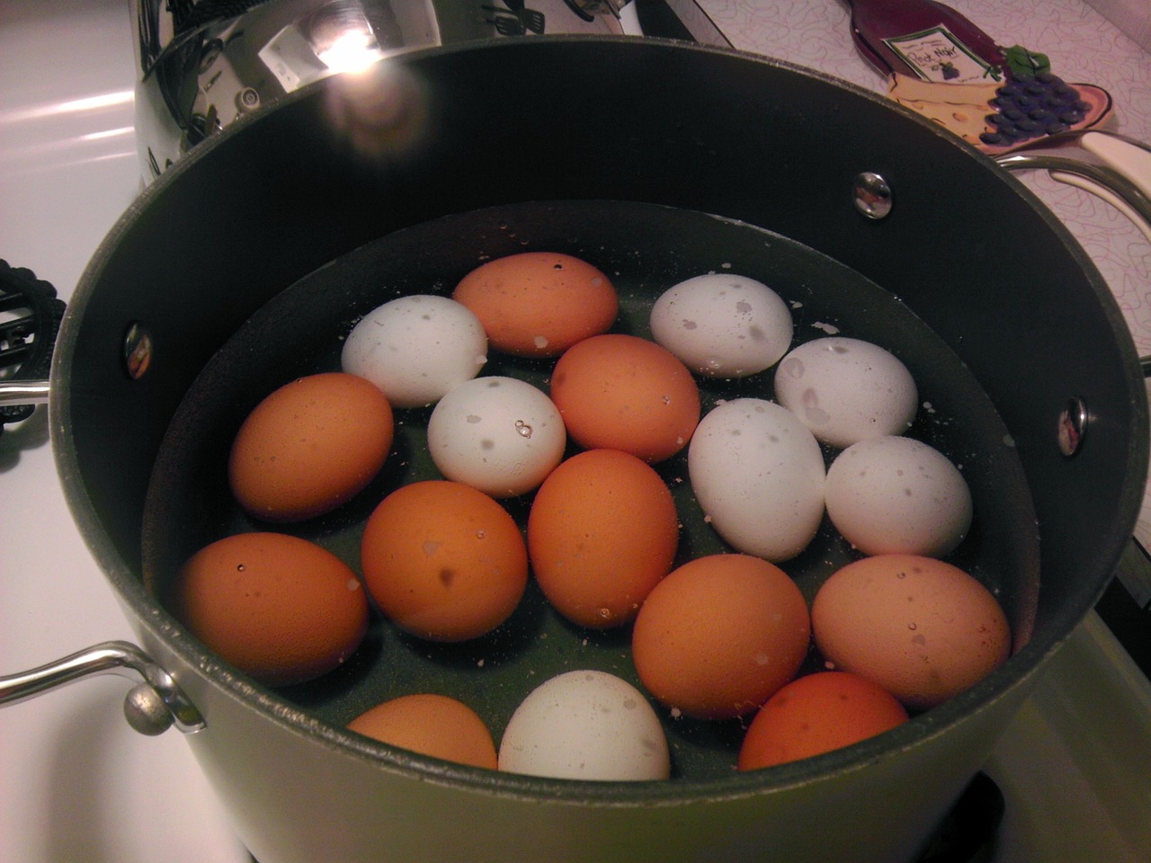 How to boil eggs