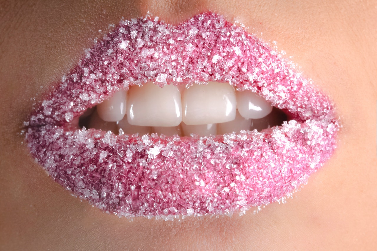 How to Make Your Lips Bigger: Your Guide to DIY Lip Augmentation